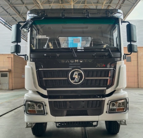 X3 cab, front view — reference photograph